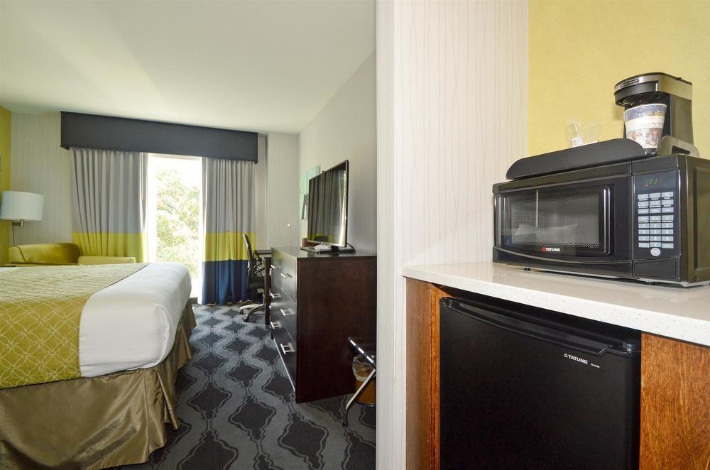 Best Western Plus Laguardia Airport Hotel New York Exteriér fotografie